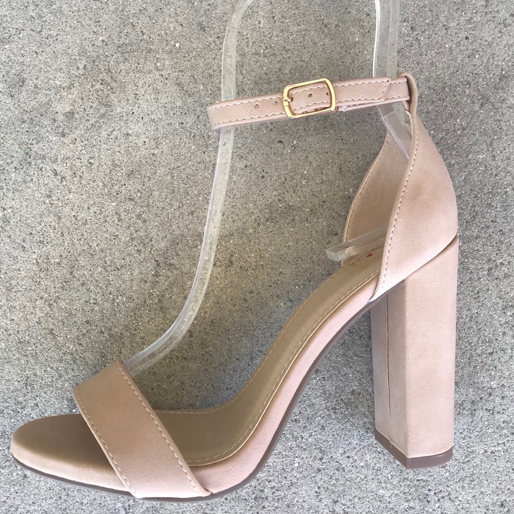 BEST SELLER Delicious Nude Basic Ankle Strap Heel Nu Shuz Key West - Picture 3 of 7